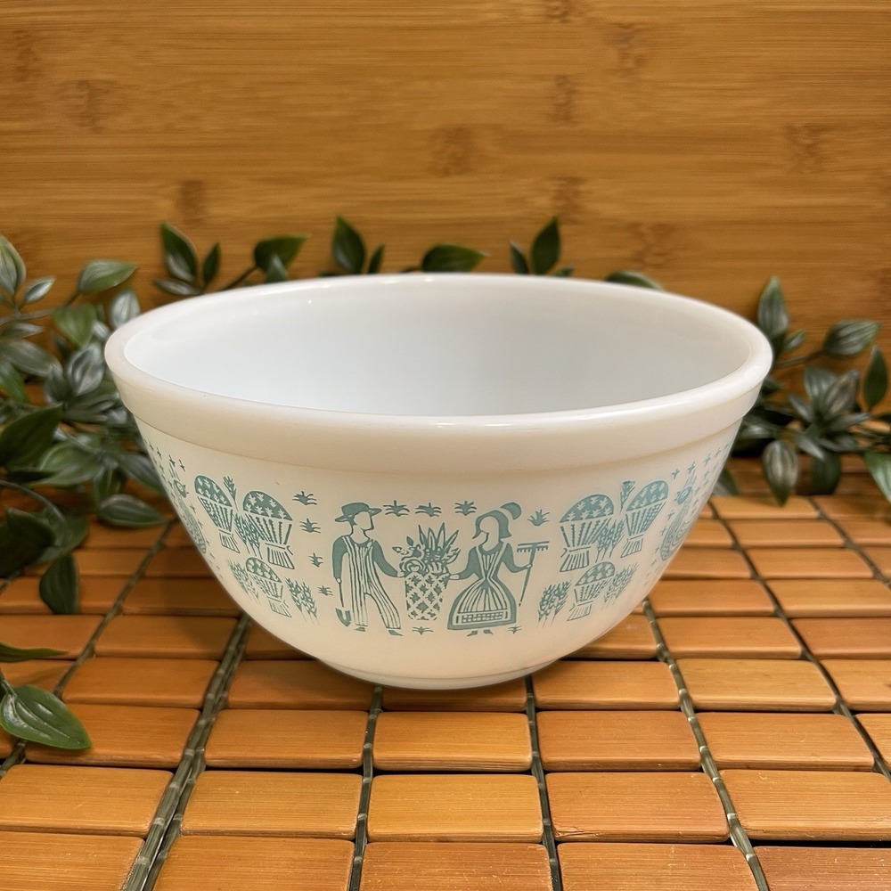 Vintage Pyrex 402 Butterprint Cinderella Bowl 1.5 Qt Turquoise Amish Farmer
